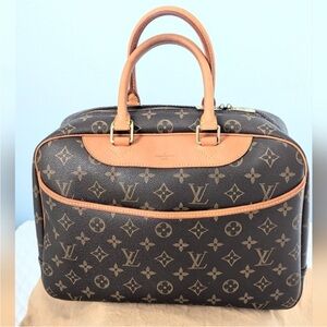 Louis Vuitton Monogram Deauville Bag